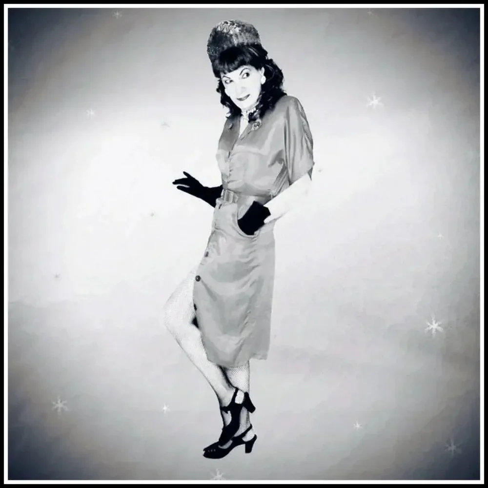 40s Style Red Satin Sheath Dress, Military Influence Retro Swing VFG &0s Vintage - Picture 5 of 14